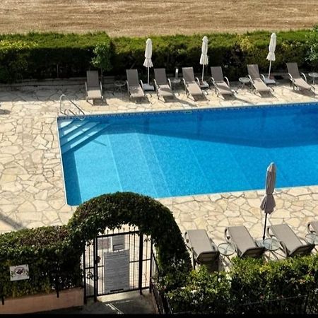 Two Bedroom Apartment With Pool Pafos Zewnętrze zdjęcie
